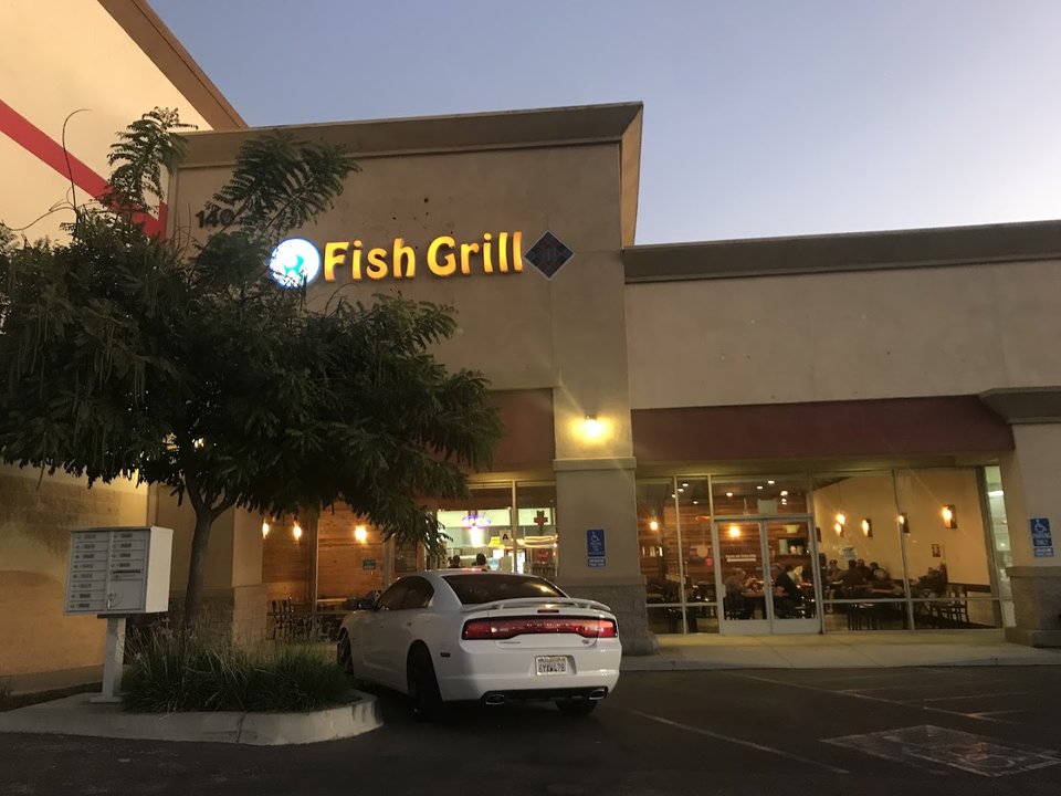 Seafood restaurant storefront in Norco.